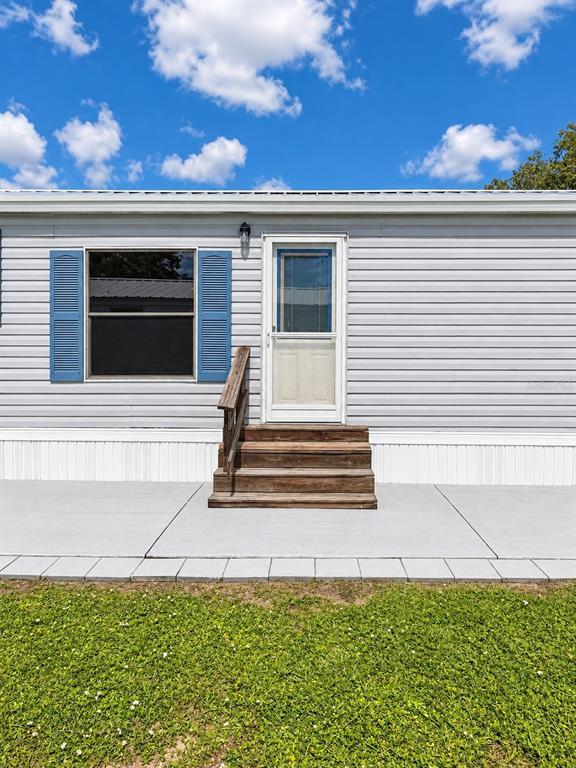 232 S CAMPHOR LOOP, AVON PARK, FL — photo 5 of 30