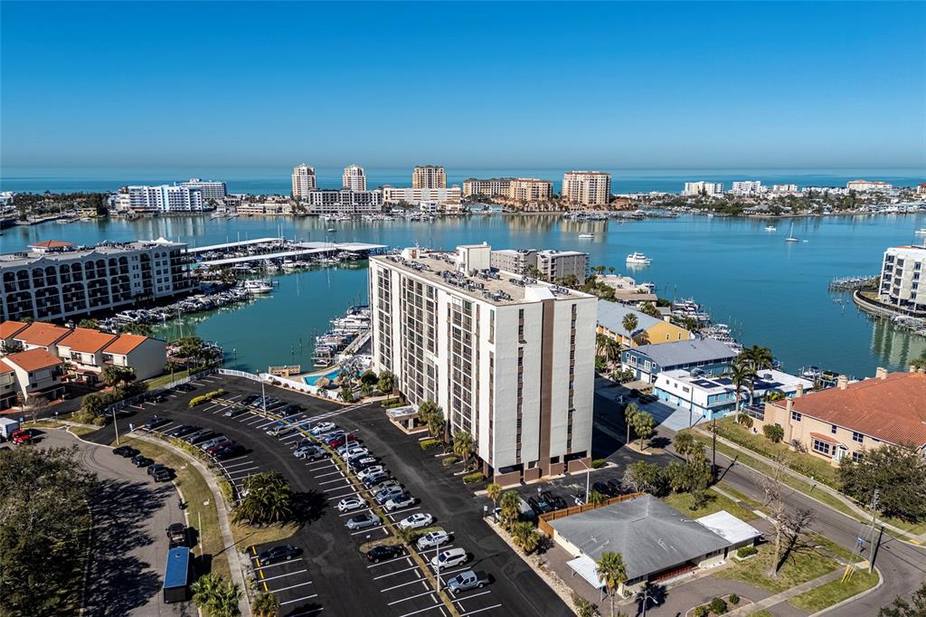 255 DOLPHIN POINT UNIT 903