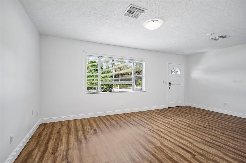 1963 GILBERT STREET, CLEARWATER, FL — photo 4 of 30