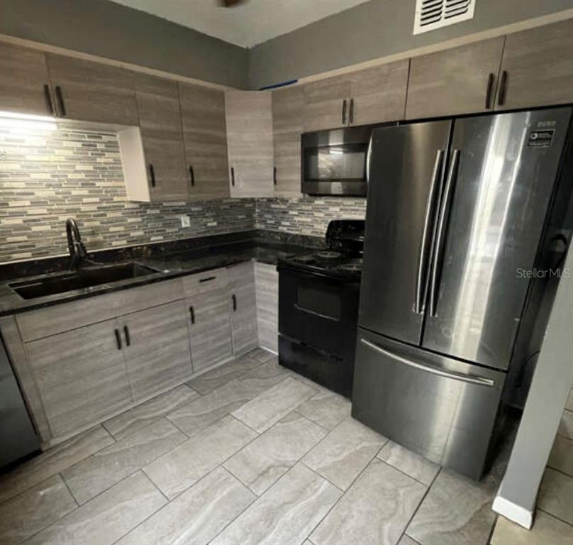 237 DEBORA COURT, ALTAMONTE SPRINGS, FL — photo 4 of 9