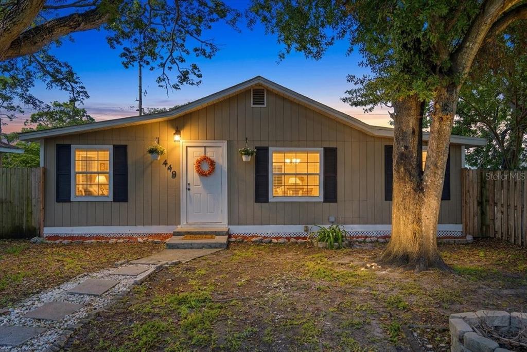 449 38TH AVENUE N, ST PETERSBURG, FL — photo 2 of 53