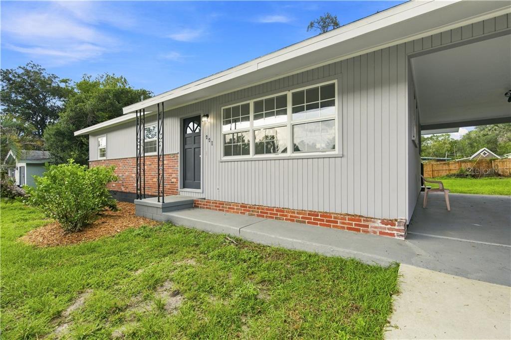 221 Alpine CIRCLE, BROOKSVILLE, FL — photo 4 of 30