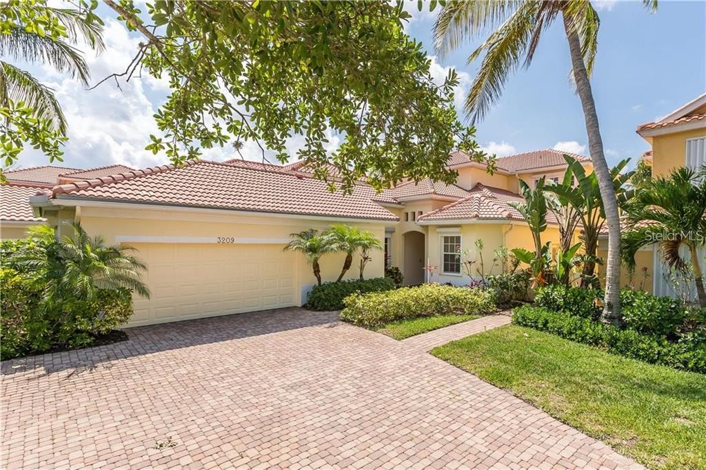 3209 SUNSET KEY CIRCLE