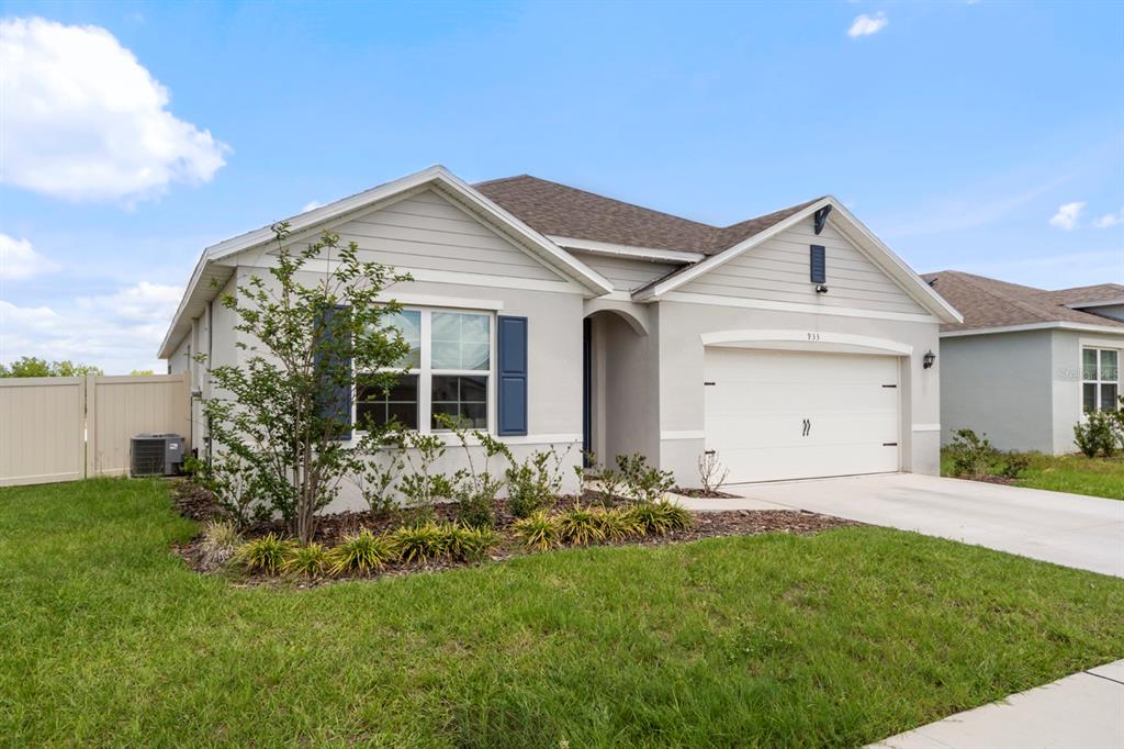 933 AMBLESIDE DRIVE, HAINES CITY, FL — photo 2 of 25