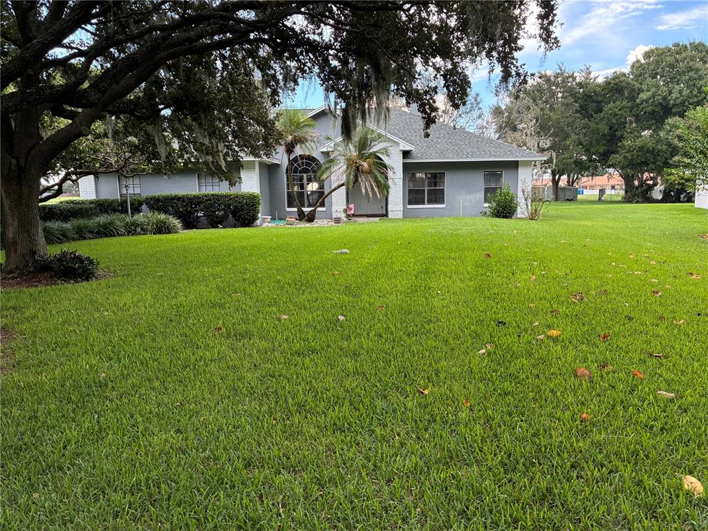 14 CRYSTAL WATERS DRIVE, WINTER HAVEN, FL — photo 2 of 28
