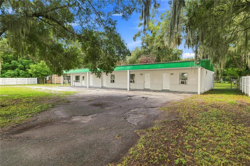 5562 S US 301, BUSHNELL, FL — photo 4 of 30