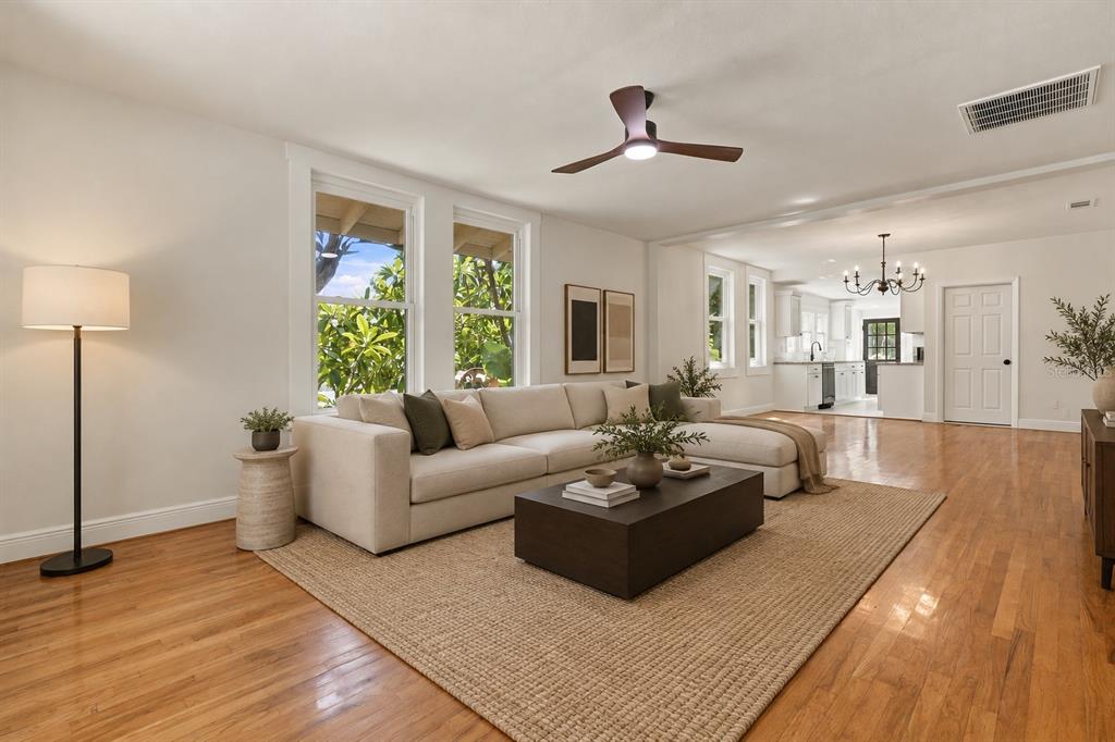 511 E FRANCES AVENUE, TAMPA, FL — photo 3 of 19