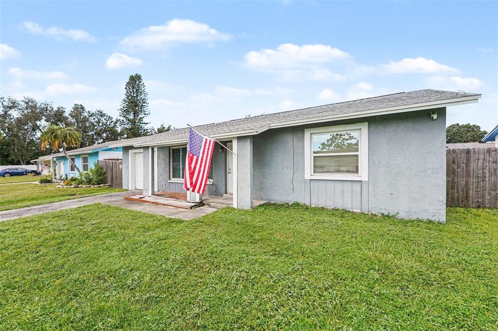 7991 ABERDEEN CIRCLE, LARGO, FL — photo 2 of 30