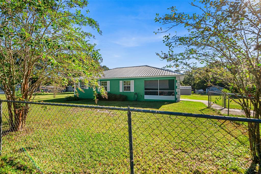 1703 OAKLAND ROAD W, LAKELAND, FL — photo 2 of 24