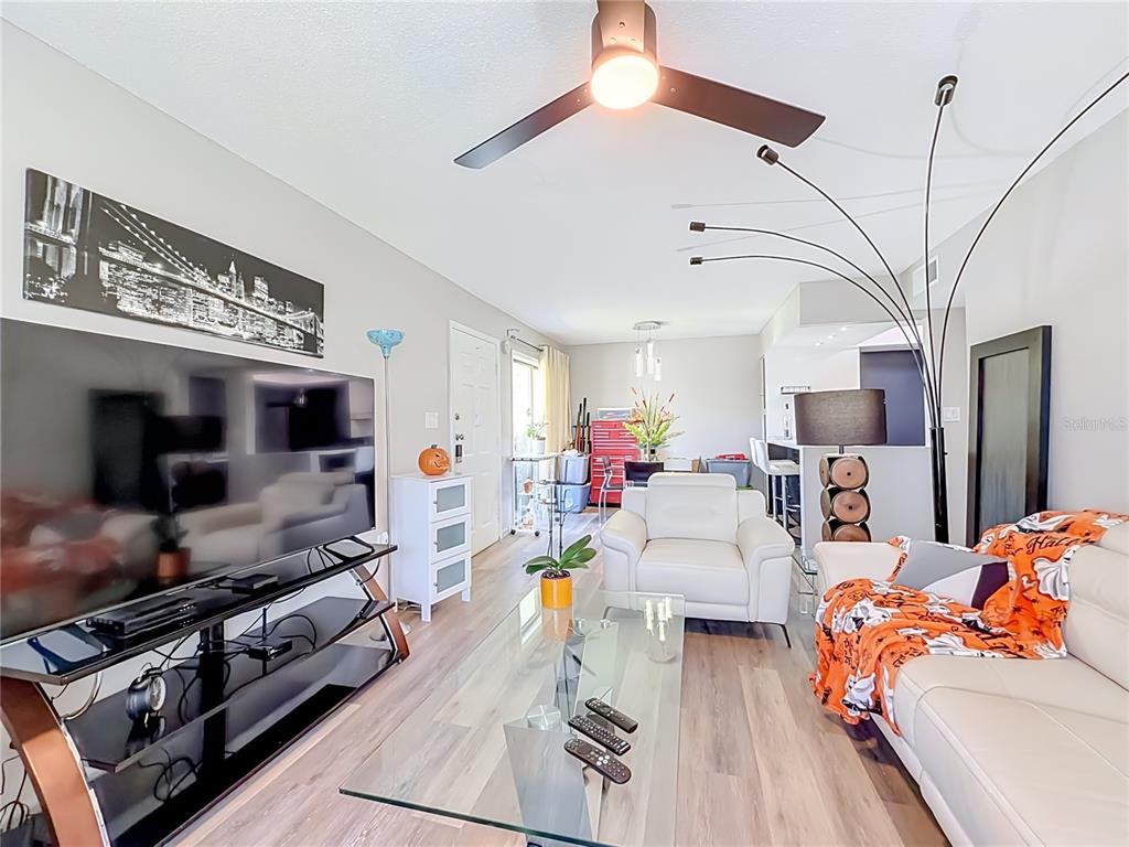 1935 CONWAY ROAD UNIT F5, ORLANDO, FL — photo 5 of 38
