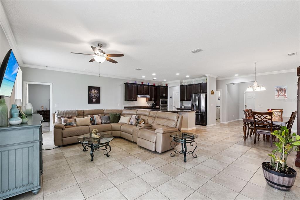 1945 DUNN COVE DRIVE, APOPKA, FL — photo 2 of 21