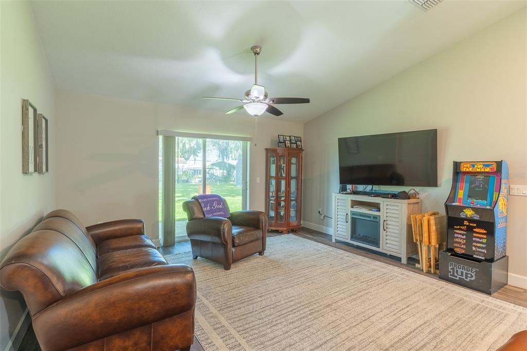 3056 MAGNOLIA STREET, ZOLFO SPRINGS, FL — photo 3 of 30
