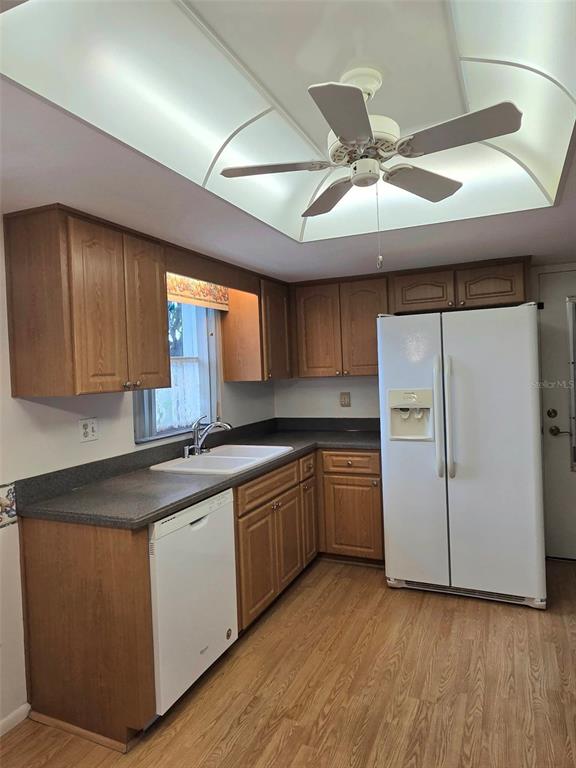 10641 TONAPA LOOP, PORT RICHEY, FL — photo 2 of 25