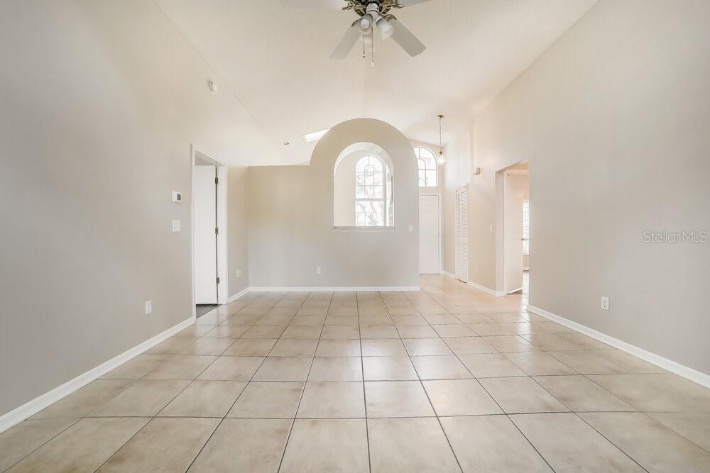 4111 QUAIL BRIAR DRIVE, VALRICO, FL — photo 5 of 16