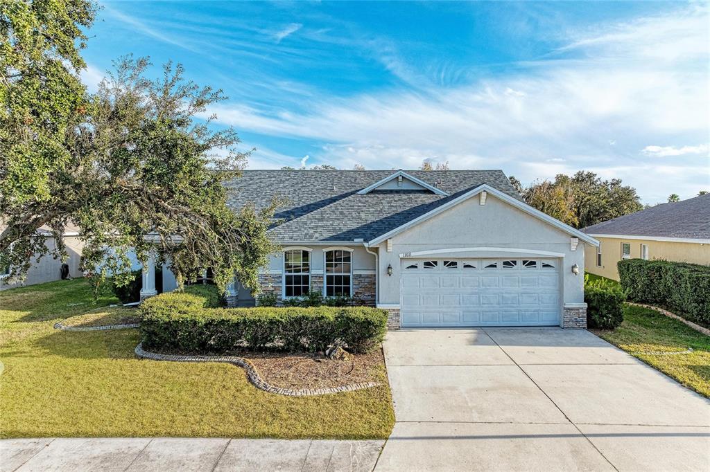 11611 SUMMIT ROCK COURT