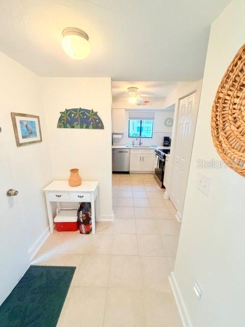 1801 GULF DRIVE N UNIT 171, BRADENTON BEACH, FL — photo 5 of 49