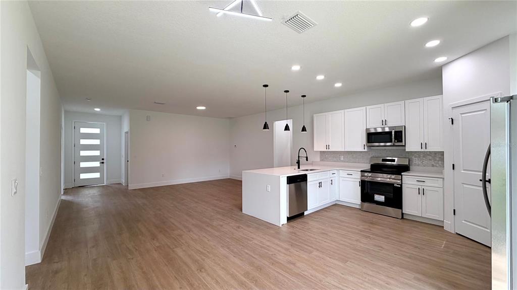 10322 N DELTONA BOULEVARD, DUNNELLON, FL — photo 4 of 30