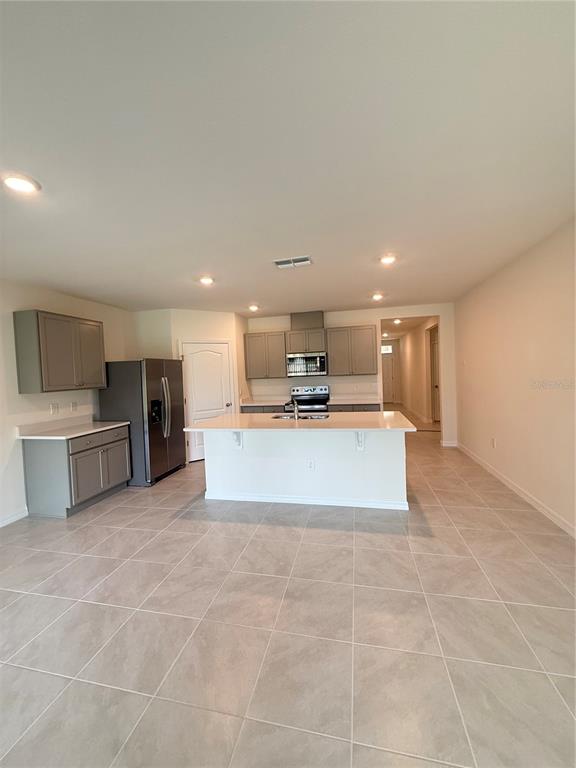 216 TAYLOR GROVES STREET, LAKE WALES, FL — photo 2 of 16