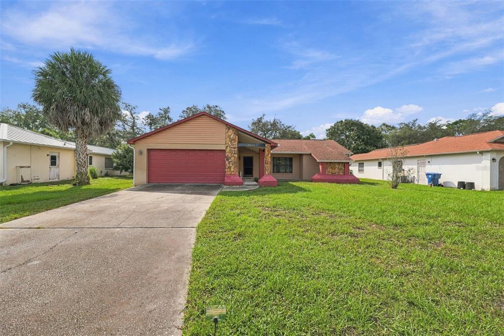 4424 GASTON STREET, SPRING HILL, FL — photo 5 of 46