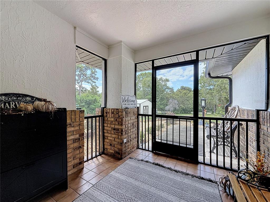 9238 TREE TOP LANE, HUDSON, FL — photo 4 of 30