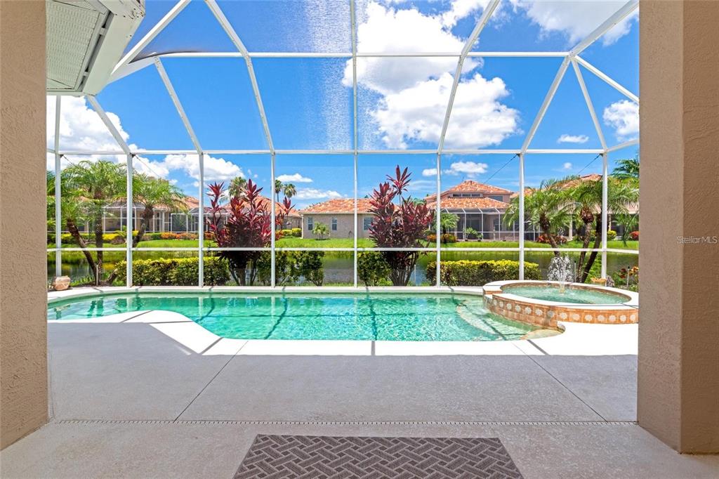 307 9TH AVENUE E, PALMETTO, FL — photo 5 of 30