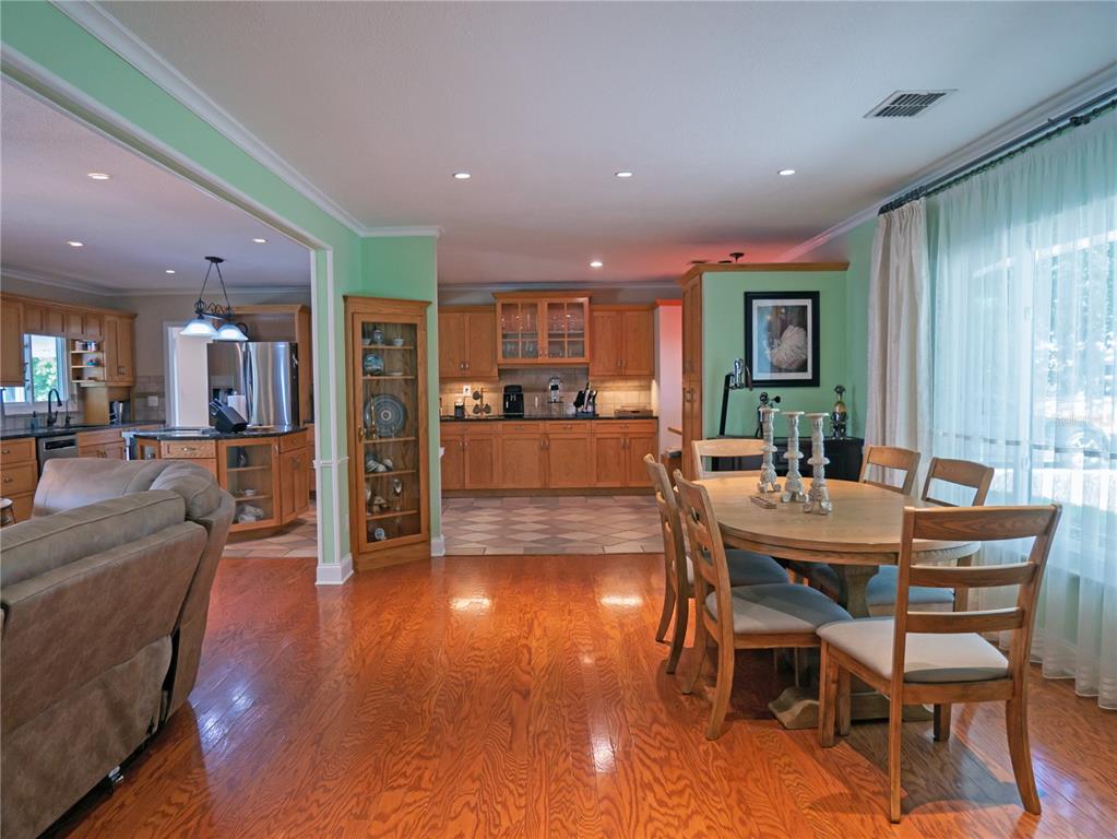 615 VALLE VISTA DRIVE, BRANDON, FL — photo 4 of 30