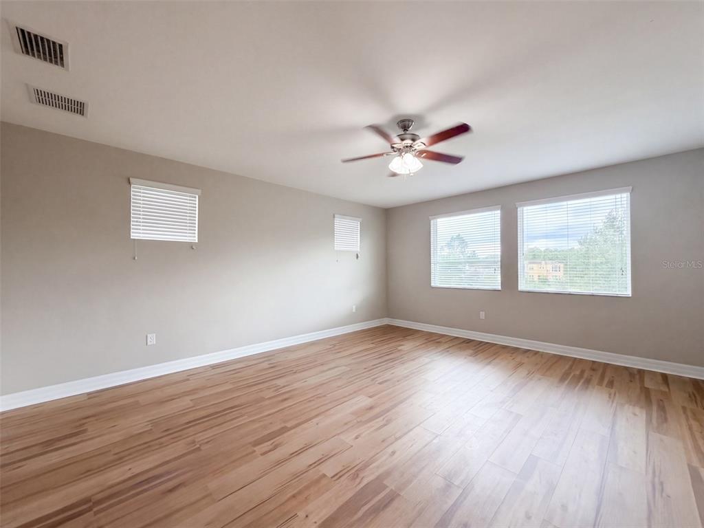 2589 GWYNHURST BOULEVARD, WESLEY CHAPEL, FL — photo 2 of 21