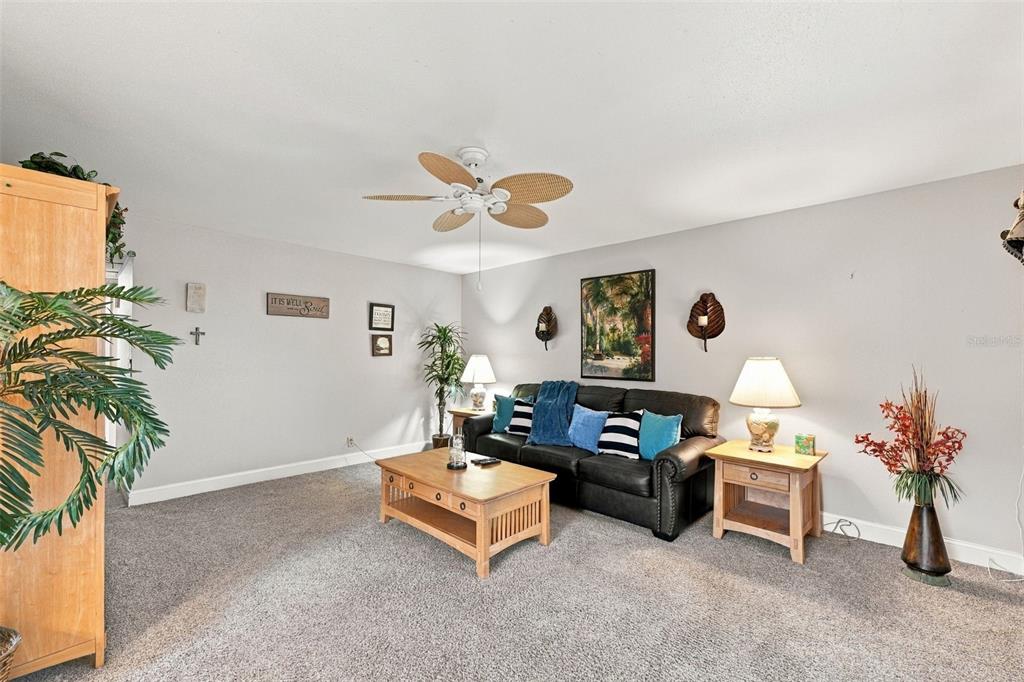 1802 BEDFORD LANE UNIT 9, SUN CITY CENTER, FL — photo 4 of 30