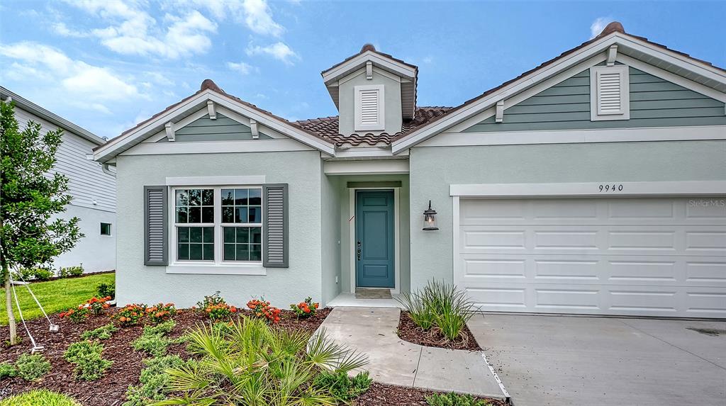 9940 CRYSTAL ISLES CIRCLE