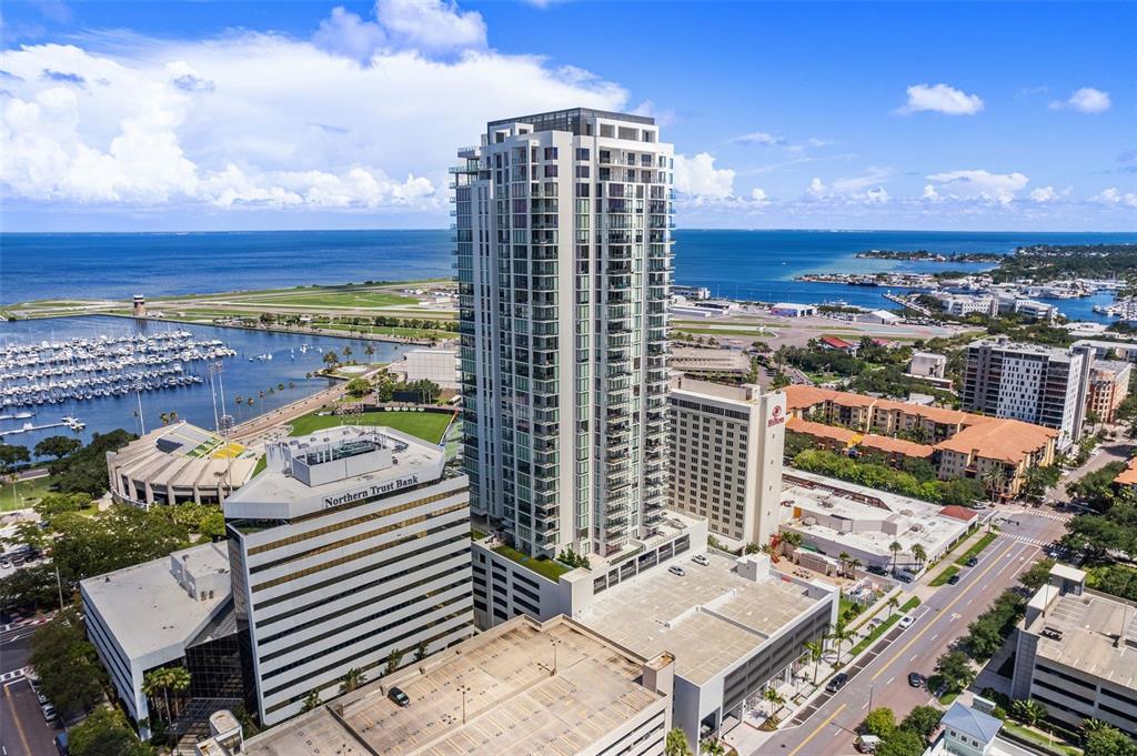 301 1ST STREET S UNIT 1202