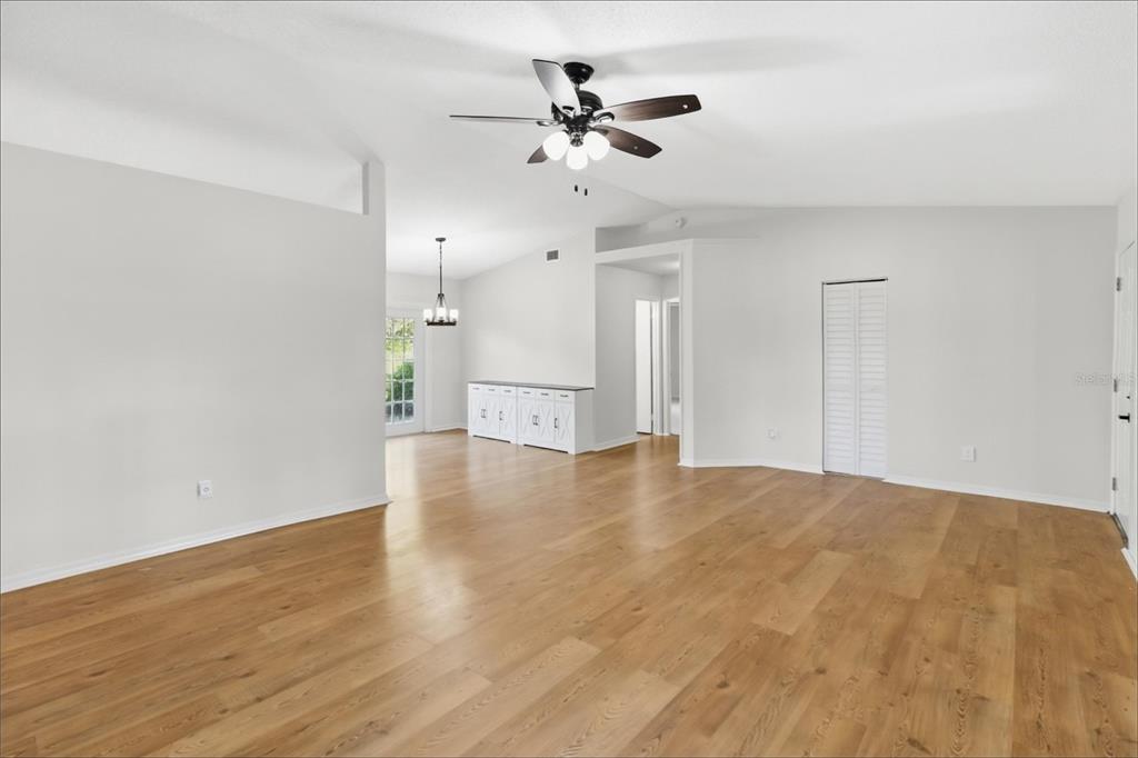 2727 BANYAN DRIVE, EDGEWATER, FL — photo 3 of 15