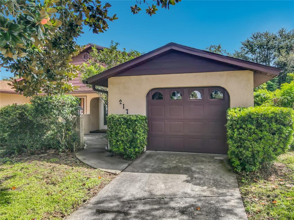 217 SHANGRI LA CIRCLE, EDGEWATER, FL — photo 2 of 30