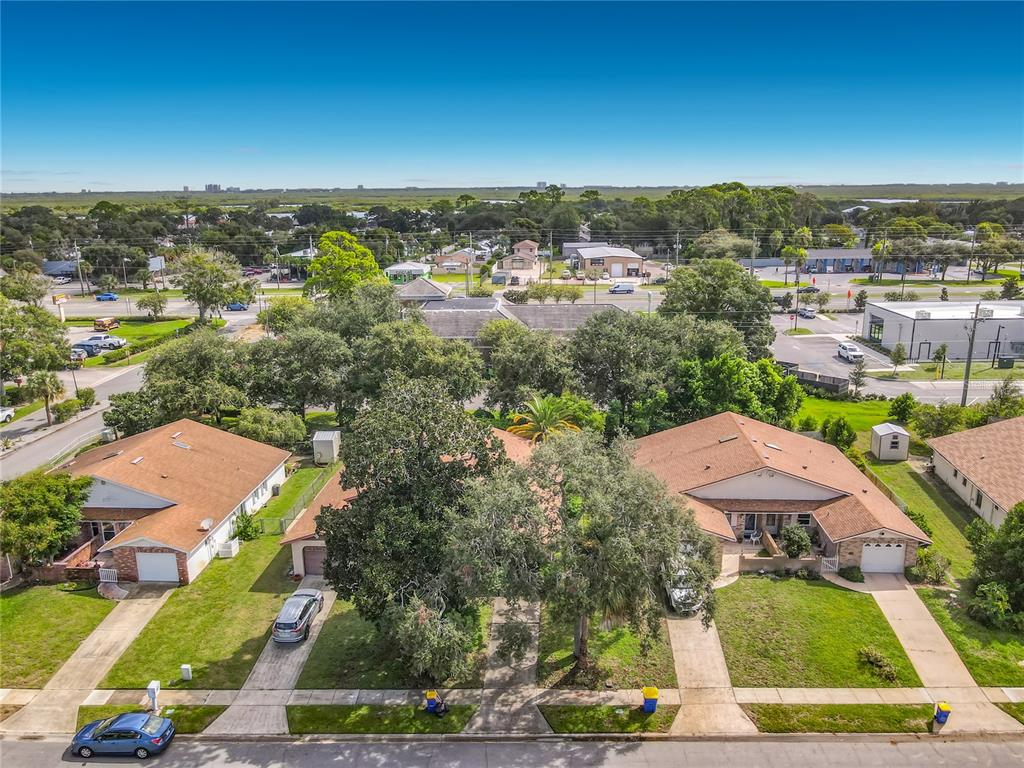 217 SHANGRI LA CIRCLE, EDGEWATER, FL — photo 4 of 30