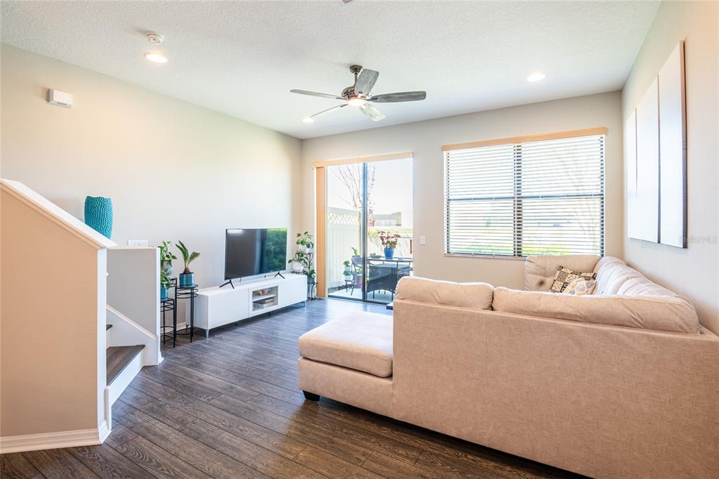 11648 CROWNED SPARROW LANE, TAMPA, FL — photo 4 of 30