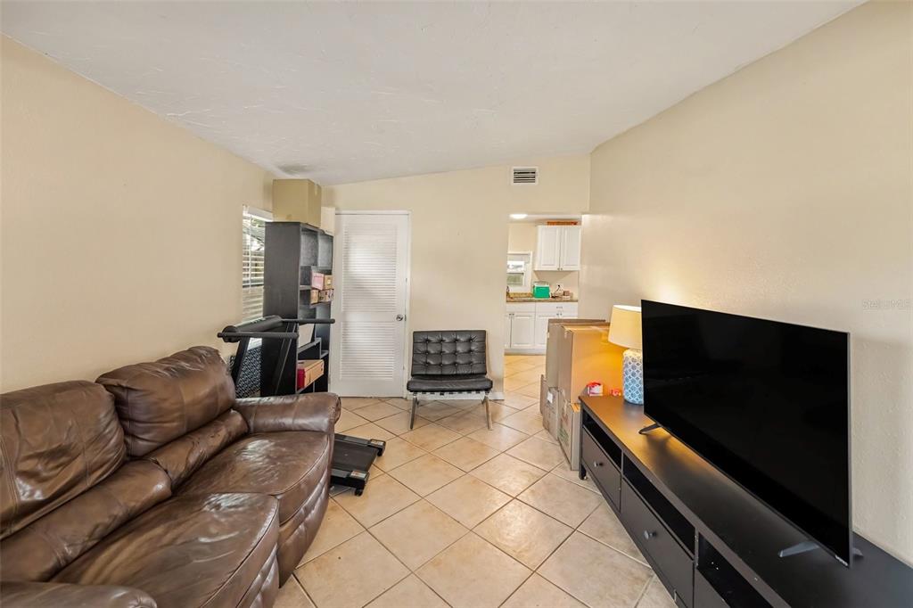 10151 114TH TERRACE N, LARGO, FL — photo 3 of 13