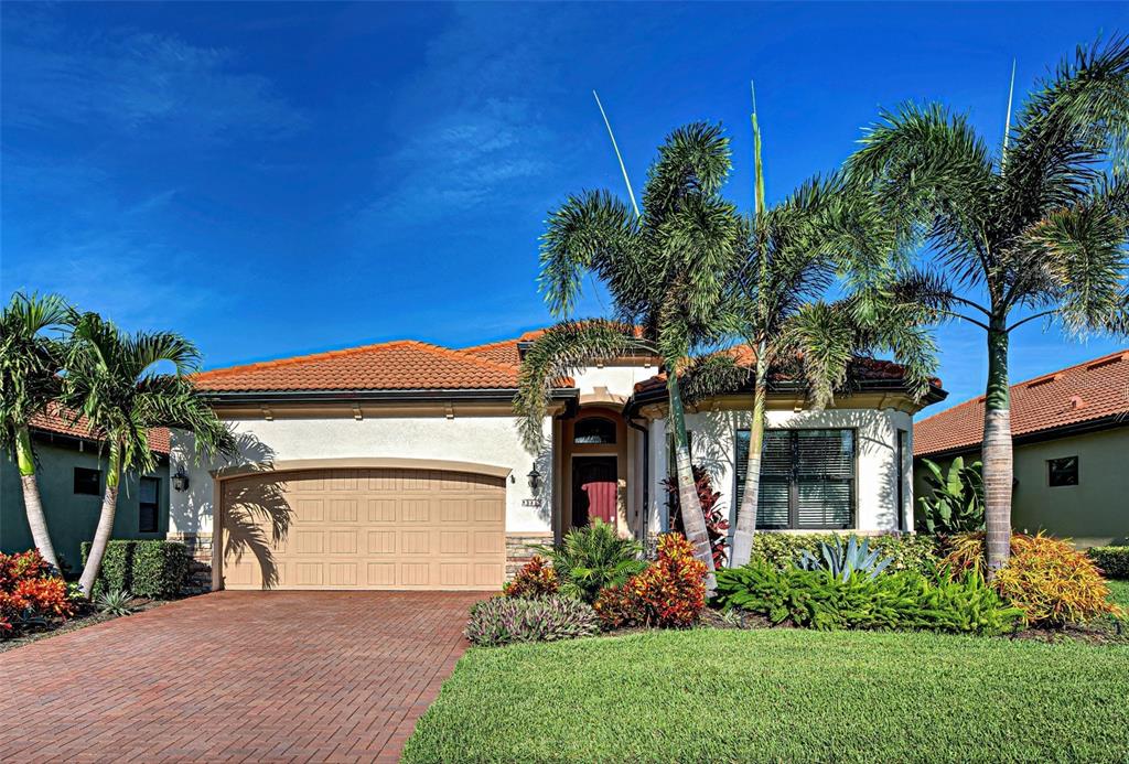 23415 WAVERLY CIRCLE