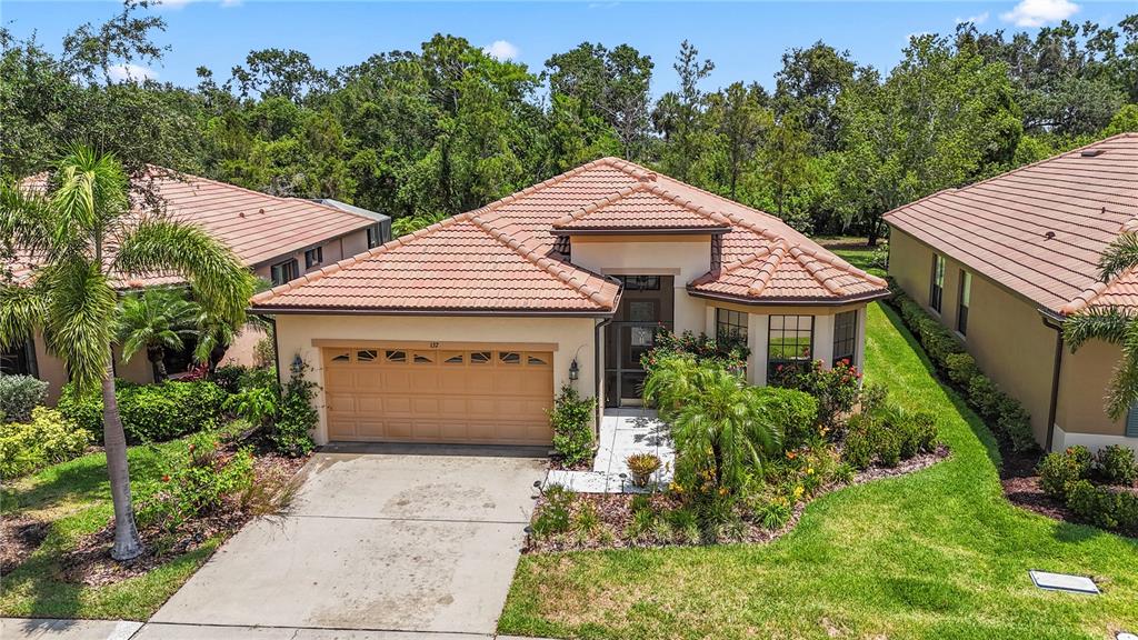 137 SILVER FALLS DRIVE