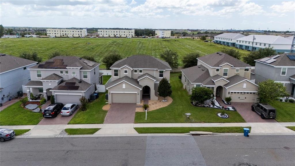 549 SAPPHIRE DRIVE, DAVENPORT, FL — photo 3 of 30