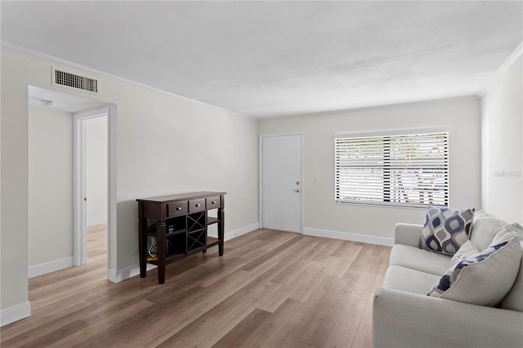 4910 BAY STREET NE UNIT 111, ST PETERSBURG, FL — photo 4 of 29