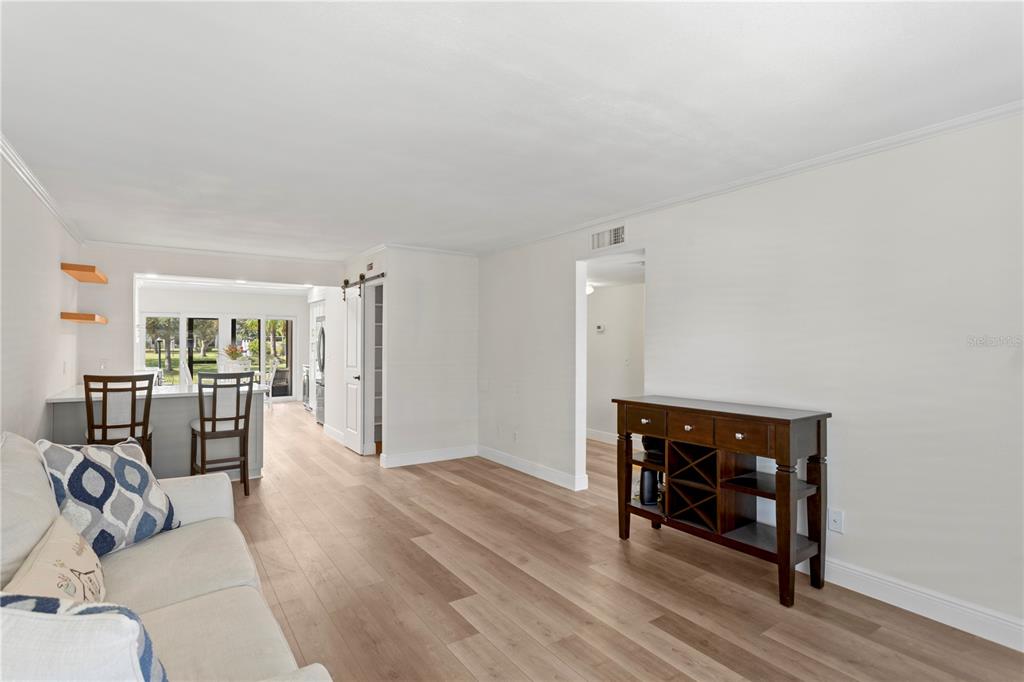 4910 BAY STREET NE UNIT 111, ST PETERSBURG, FL — photo 5 of 29