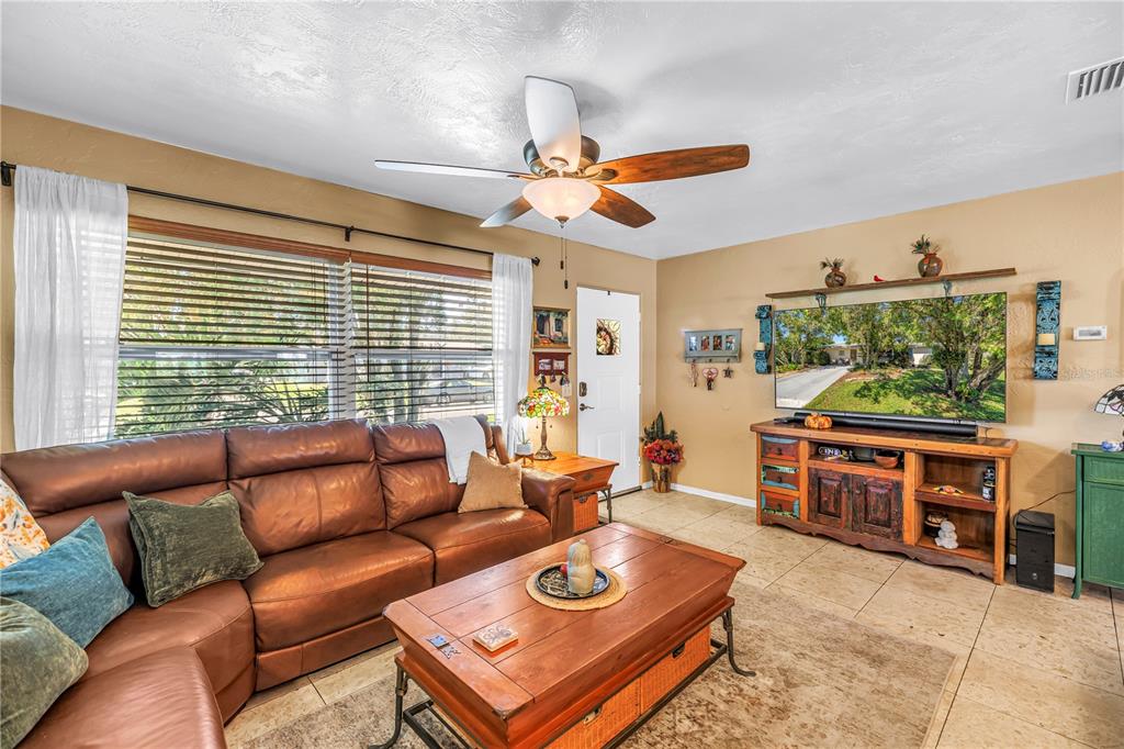 2573 62ND TERRACE N, ST PETERSBURG, FL — photo 5 of 66
