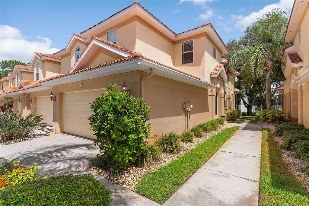 1437 RIDGE TERRACE, TARPON SPRINGS, FL — photo 2 of 30