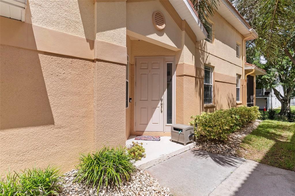 1437 RIDGE TERRACE, TARPON SPRINGS, FL — photo 4 of 30