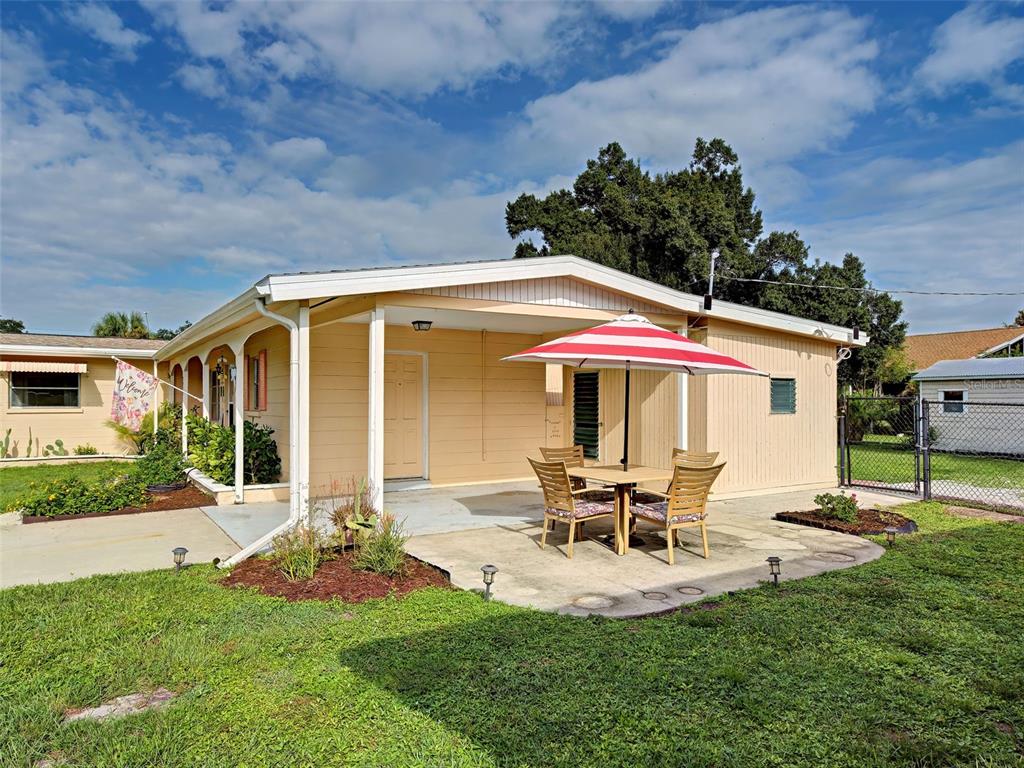 22542 ELMIRA BOULEVARD, PORT CHARLOTTE, FL — photo 5 of 30