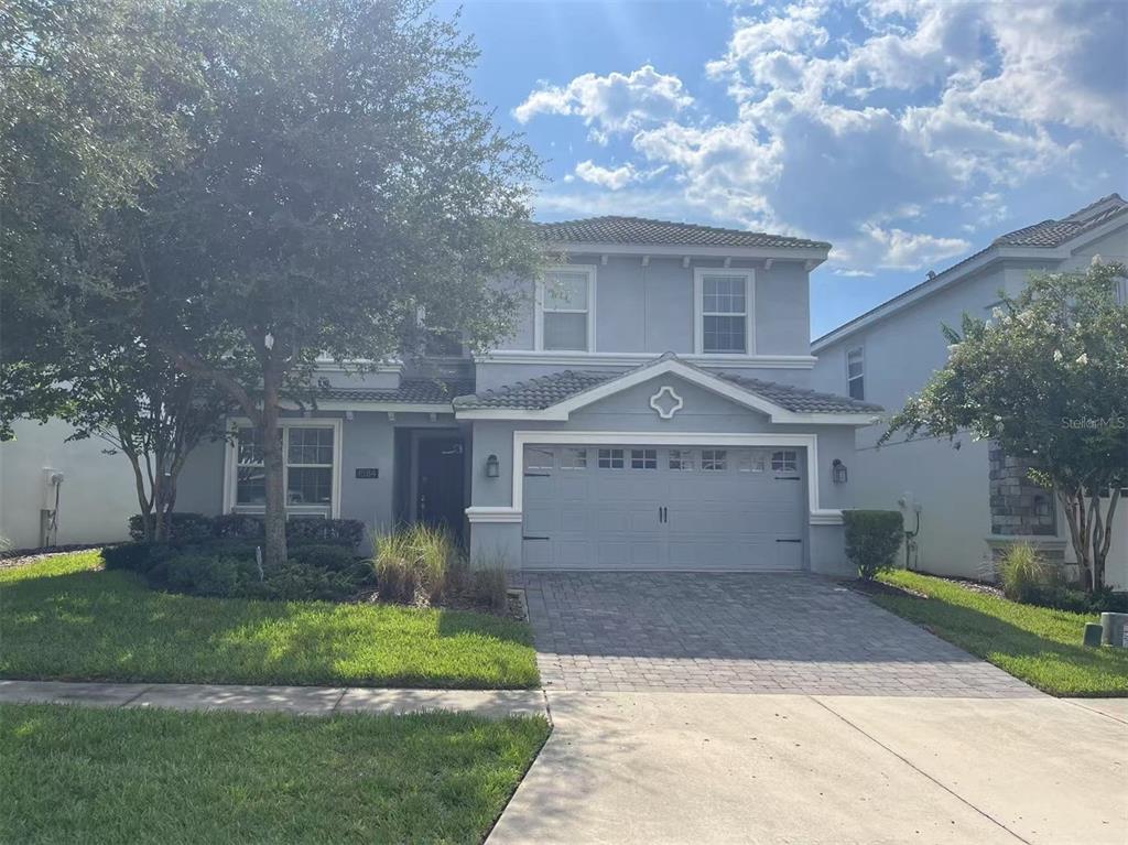 1584 PLUNKER DRIVE