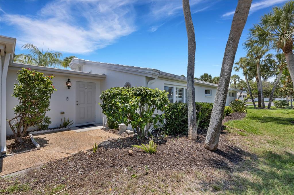 214 HOURGLASS WAY UNIT V-4, SARASOTA, FL — photo 3 of 88