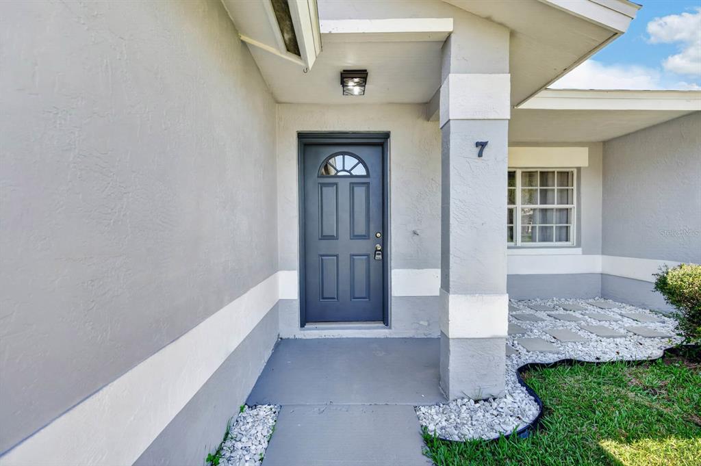 7 BROWNSTONE LANE, PALM COAST, FL — photo 4 of 30