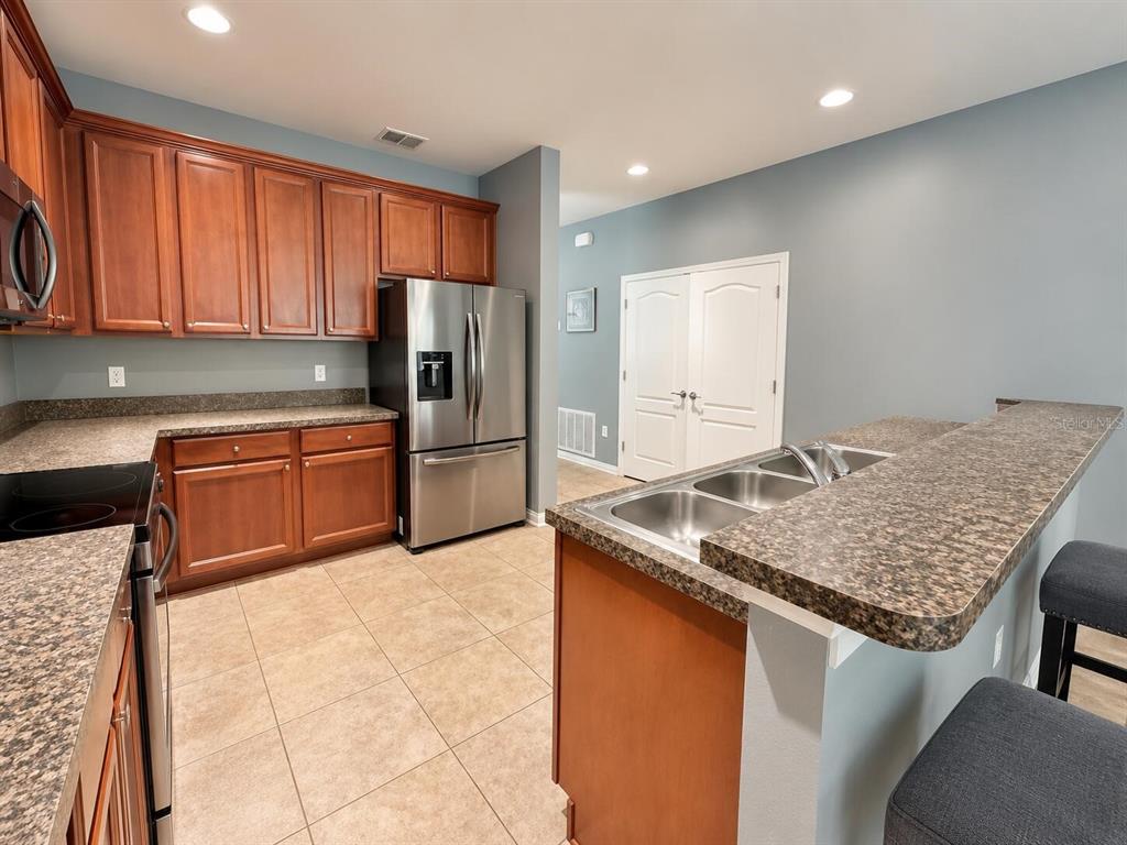 13303 MOSS PARK RIDGE DRIVE, ORLANDO, FL — photo 2 of 27