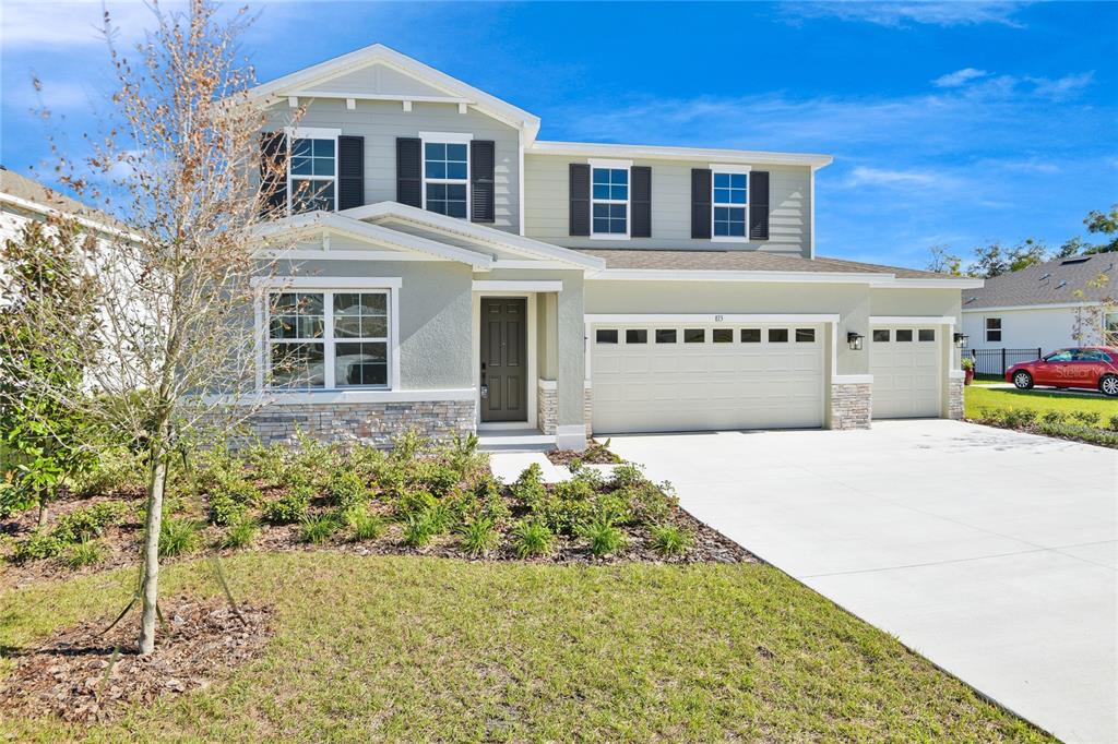 813 SILVER RIDGE LANE