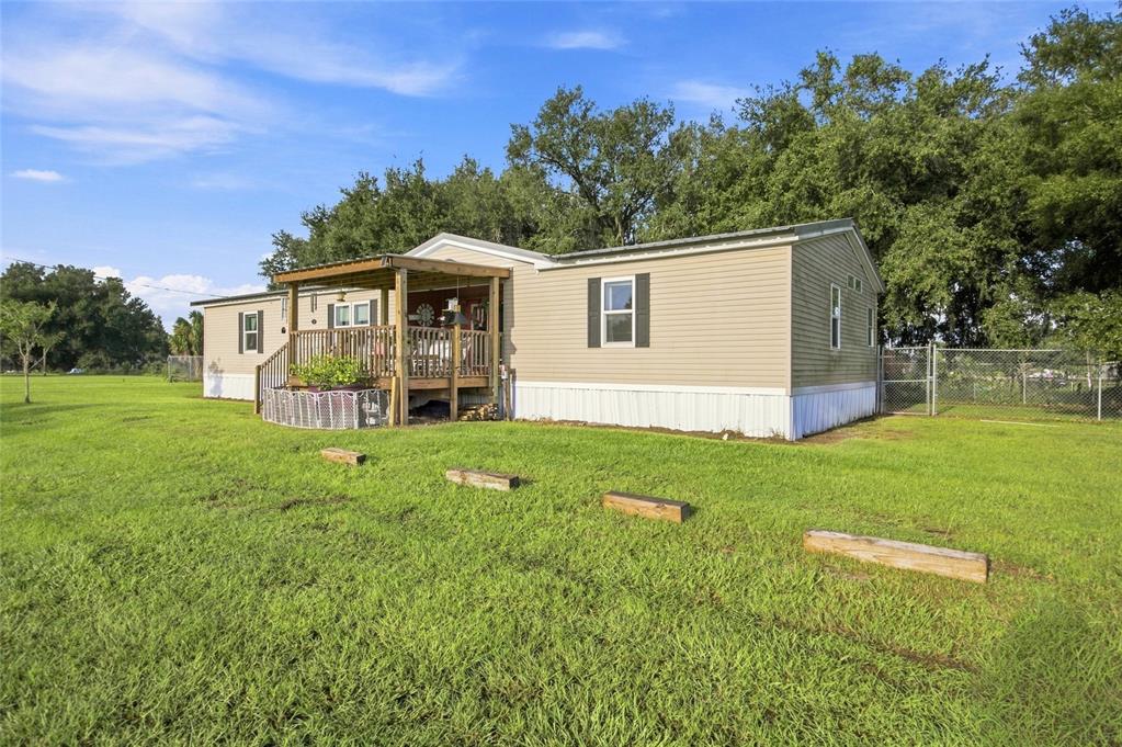 3102 PORTER ROAD, LITHIA, FL — photo 2 of 30